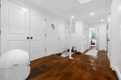 34 Circuit Street, Boston, MA 02119 - Photo 8