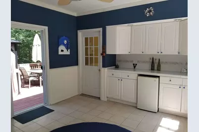 357 Page St, Lunenburg, MA 01462 - Photo 8