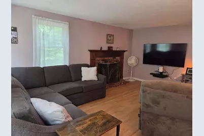 357 Page St, Lunenburg, MA 01462 - Photo 10