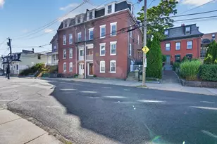 21 Parker St, Boston, MA 02129 - Photo 1