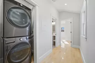 442 High St, Dedham, MA 02026 - Photo 18