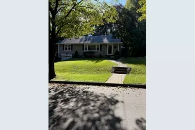 39 Chevy Chase Rd, Worcester, MA 01606 - Photo 2