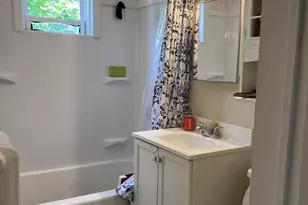 56 Montmorenci St, Springfield, MA 01107 - Photo 12