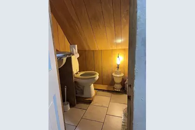 60 Montmorenci St., Springfield, MA 01107 - Photo 8