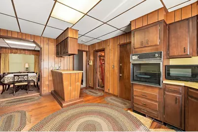 144 Swindells St, Fall River, MA 02723 - Photo 8
