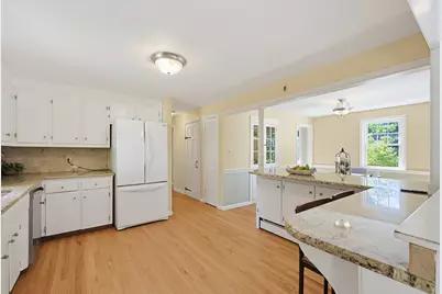 320 Newton Street, Northborough, MA 01532 - Photo 10