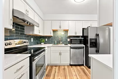 125 Highland St #304, Taunton, MA 02780 - Photo 4
