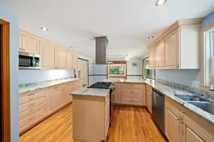 280 Wings Neck Rd, Bourne, MA 02559 - Photo 6