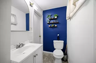 28 Lyndale St, Springfield, MA 01108 - Photo 14