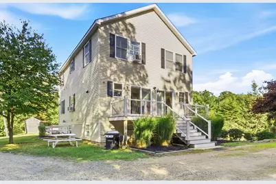 46 Leverett St #1, Gloucester, MA 01930 - Photo 2