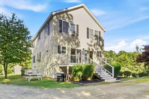 46 Leverett St, Gloucester, MA 01930 - Photo 2