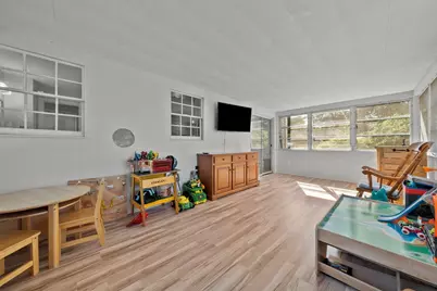 18 Thompson Ln, Lynn, MA 01904 - Photo 18