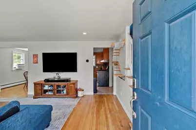 18 Thompson Ln, Lynn, MA 01904 - Photo 6