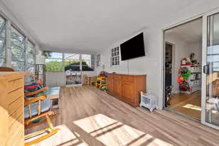 18 Thompson Ln, Lynn, MA 01904 - Photo 1