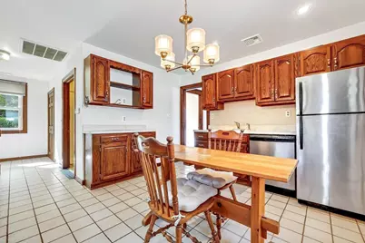 83 Beacon Street, Melrose, MA 02176 - Photo 20