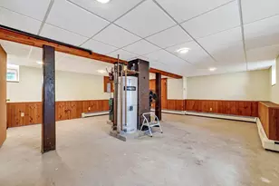 83 Beacon St, Melrose, MA 02176 - Photo 24