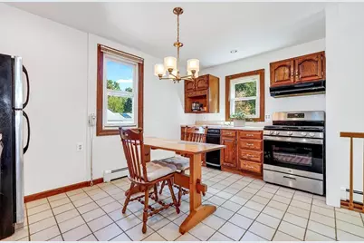 83 Beacon Street, Melrose, MA 02176 - Photo 18