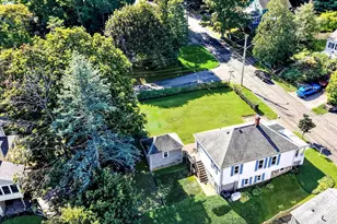 83 Beacon St, Melrose, MA 02176 - Photo 6