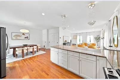 7 Sherman Place #7, Winchester, MA 01890 - Photo 6