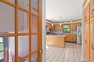 61 Upland Ave, Haverhill, MA 01835 - Photo 8