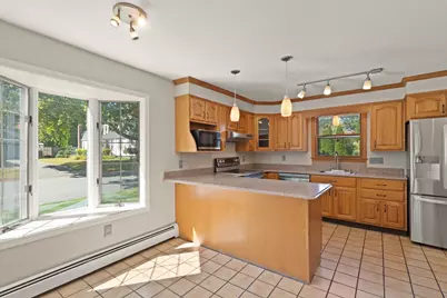 61 Upland Ave, Haverhill, MA 01835 - Photo 12