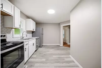 583 Main St, Warren, MA 01083 - Photo 6