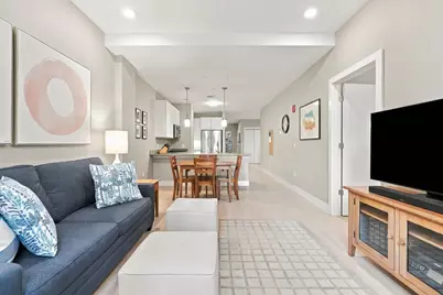 121 Portland St #302, Boston, MA 02114 - Photo 2