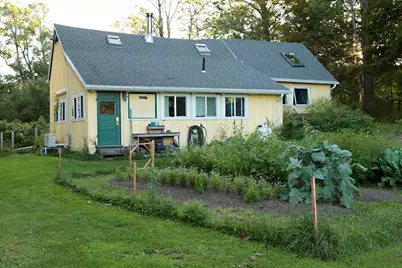 172 Skyline Trl, Middlefield, MA 01243 - Photo 8