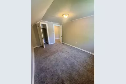 420 Britton St, Chicopee, MA 01020 - Photo 10