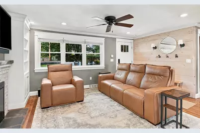 71 Causeway St, Hudson, MA 01749 - Photo 6