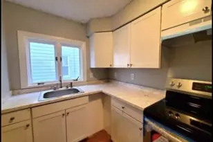 2 Conduit St, Lawrence, MA 01841 - Photo 4