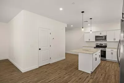 65 Wales Street #B, Taunton, MA 02780 - Photo 4