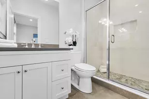 1525 Beacon St, Newton, MA 02468 - Photo 12