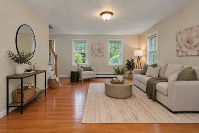 111 SW Main St, Douglas, MA 01516 - Photo 12