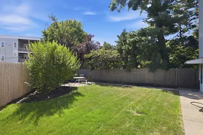 72 Eustis Street, Cambridge, MA 02140 - Photo 2