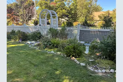 415 Pine St, Yarmouth, MA 02664 - Photo 6