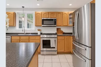 38 Parris Farm Rd, East Bridgewater, MA 02333 - Photo 8