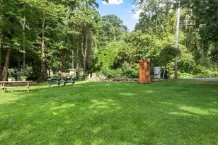 875 Flat Hill Rd, Lunenburg, MA 01462 - Photo 18