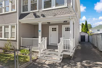 28 Windsor St, Everett, MA 02149 - Photo 2