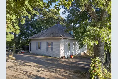 51 Bartholomew, Peabody, MA 01960 - Photo 2