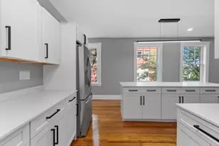 160 Merrimack St, Lowell, MA 01852 - Photo 18