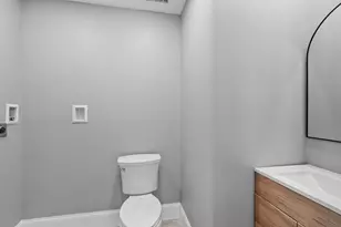 160 Merrimack St, Lowell, MA 01852 - Photo 36