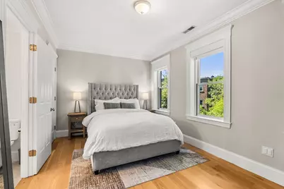 11 Claflin Rd #2, Brookline, MA 02445 - Photo 18