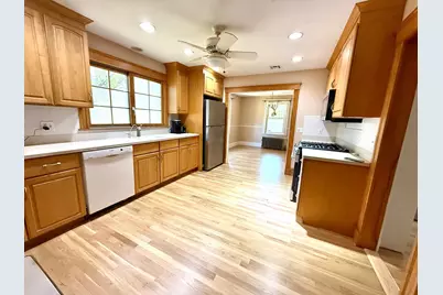 154 Pine Street, Quincy, MA 02170 - Photo 12