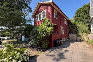 154 Pine St, Quincy, MA 02170 - Photo 2