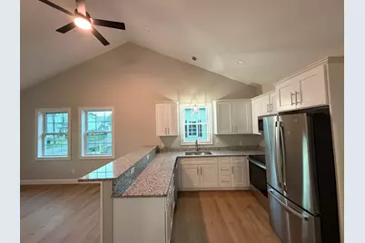 9 Gold, Westfield, MA 01085 - Photo 8