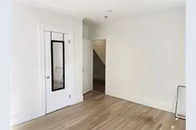 8 White Ave, Brookline, MA 02467 - Photo 18