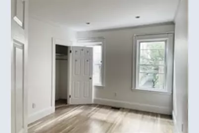 8 White Ave, Brookline, MA 02467 - Photo 10