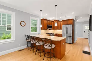 36 Journeys End Ln, Lexington, MA 02421 - Photo 8