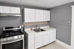 70-74 Grenada, Springfield, MA 01108 - Photo 6